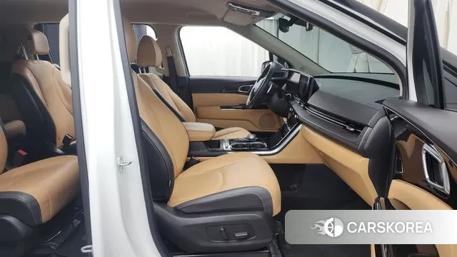 Kia Carnival 4th generation 2022 Белый из Кореи, фото 2