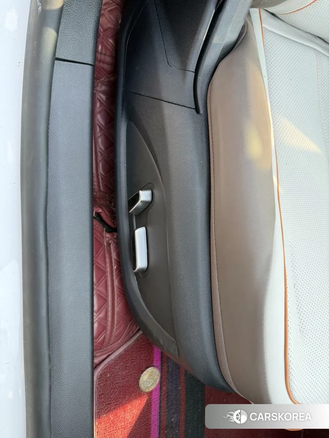 BYD Qin PLUS DM 2024 Белый из Китая, фото 2