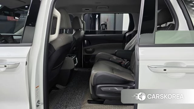 Kia The New Carnival 4th Generation 2025 Белый из Кореи, фото 2