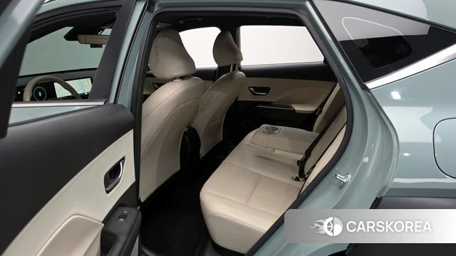 Hyundai Kona (SX2) 2023 Небесно-голубой из Кореи, фото 2