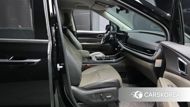 Kia The New Carnival 4th Generation 2024 Черный из Кореи, фото 2
