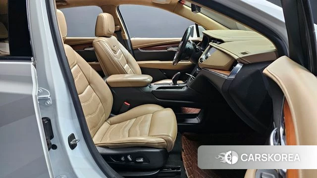 Cadillac XT5 2019 Белый из Кореи, фото 2