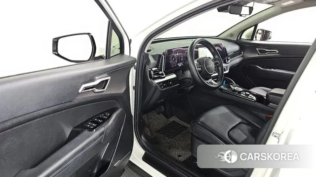 Kia Sportage 5th Generation 2022 Белый из Кореи, фото 2