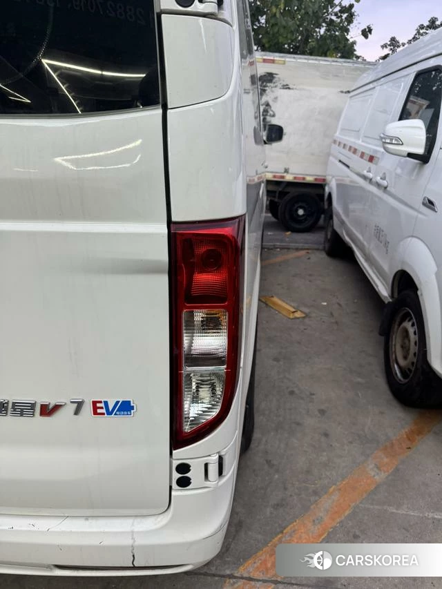 Chang'an Crossing Cross Star V7 EV 2025 Белый из Китая, фото 2