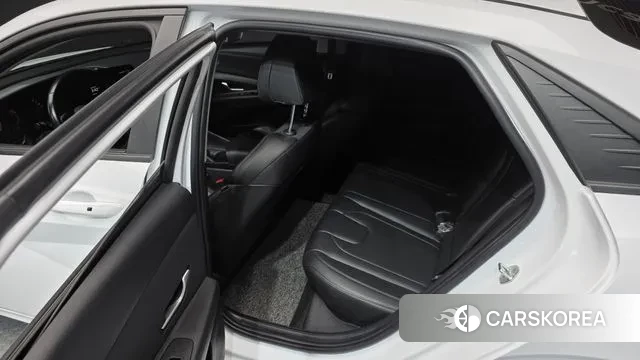 Hyundai Avante (CN7) 2022 Белый из Кореи, фото 2