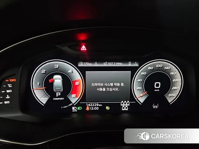 Audi Q7 (4M) 2021 Черный из Кореи, фото 2