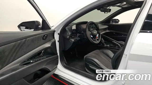 Hyundai Avante (CN7) 2023 Белый из Кореи, фото 2