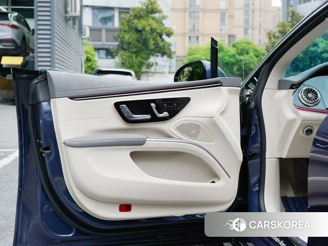 Mercedes-Benz EQS 2024 Синий из Китая, фото 2