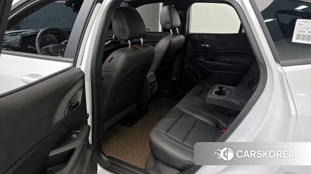 Chevrolet (GM Daewoo) Trax Crossover 2023 Белый из Кореи, фото 2