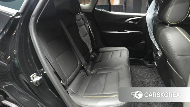 Chevrolet (GM Daewoo) Trax Crossover 2023 Черный из Кореи, фото 2