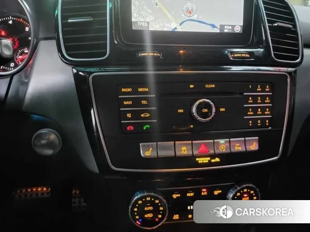 Mercedes-Benz GLE - Class W166 2018 Синий из Кореи, фото 2