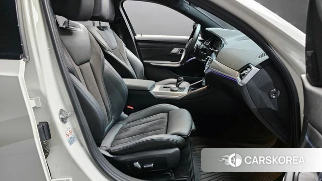 BMW 3 Series (G20) 2022 Белый из Кореи, фото 2