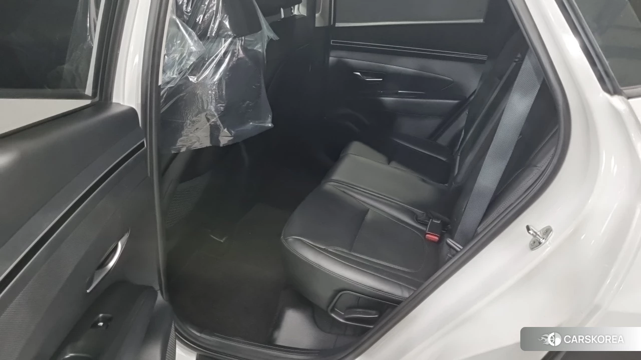 Hyundai Tucson (NX4) 2022 Белый из Кореи, фото 2