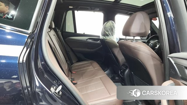BMW X3 (G01) 2021 Черный из Кореи, фото 2