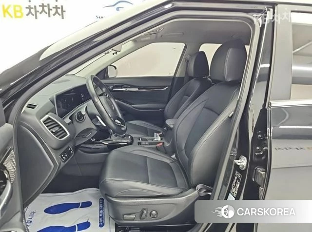 Kia The New Seltos 2023 Черный из Кореи, фото 2