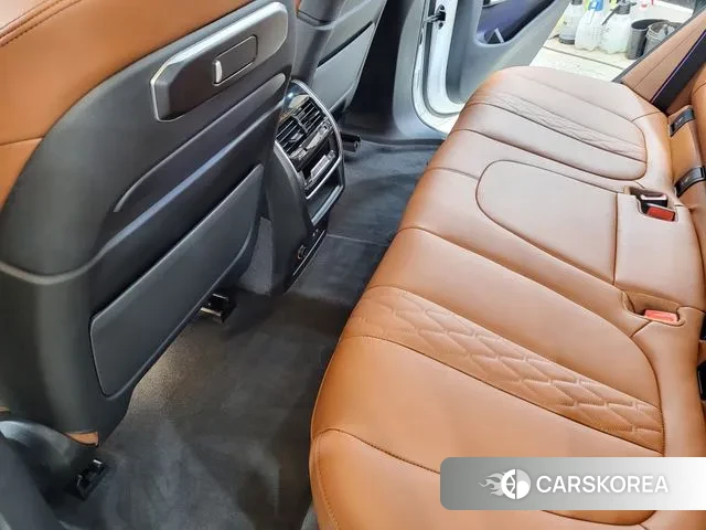 BMW X5 (G05) 2024 Белый из Кореи, фото 2