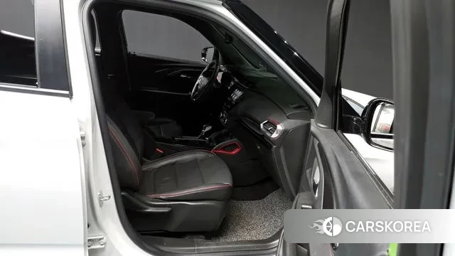 Chevrolet (GM Daewoo) Trailblazer 2022 Белый из Кореи, фото 2