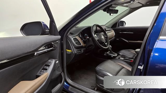 Kia Seltos 2019 Синий из Кореи, фото 2