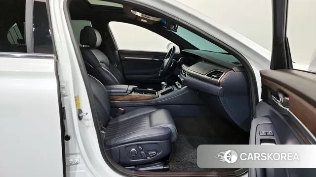 Genesis G90 2019 Белый из Кореи, фото 2