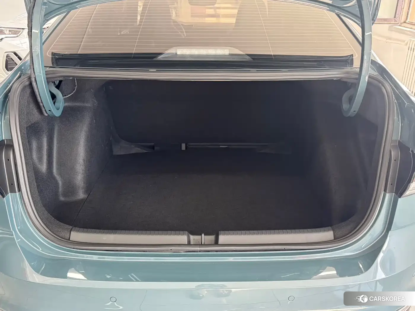 Volkswagen Lavida 2026 Синий из Китая, фото 2