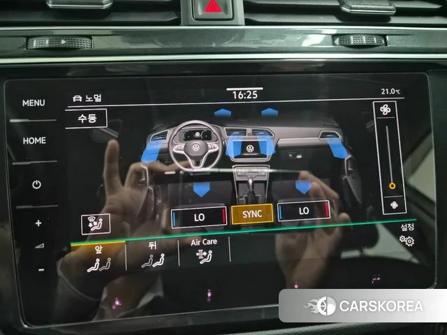 Volkswagen Tiguan second Generation 2024 Белый из Кореи, фото 2