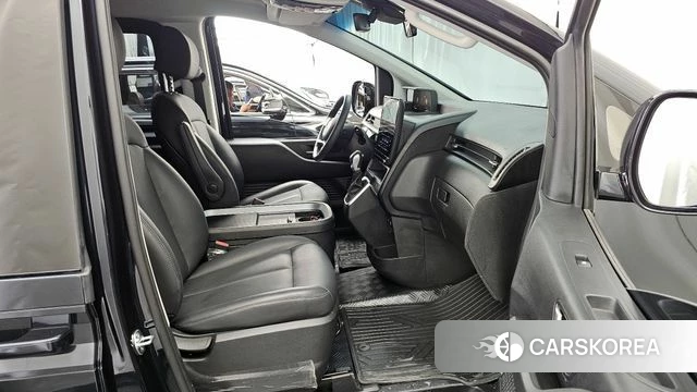 Hyundai Staria 2024 Синий из Кореи, фото 2