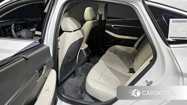 Hyundai Sonata D Edge (DN8) 2023 Белый из Кореи, фото 2