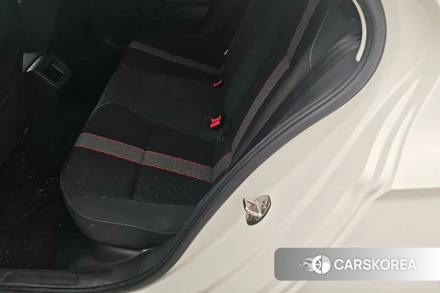 Volkswagen Lingdu 2022 Белый из Китая, фото 2