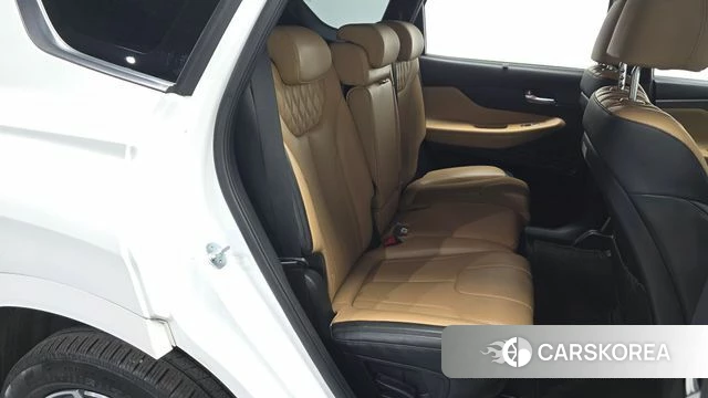 Hyundai The New Santa Fe 2022 Белый из Кореи, фото 2