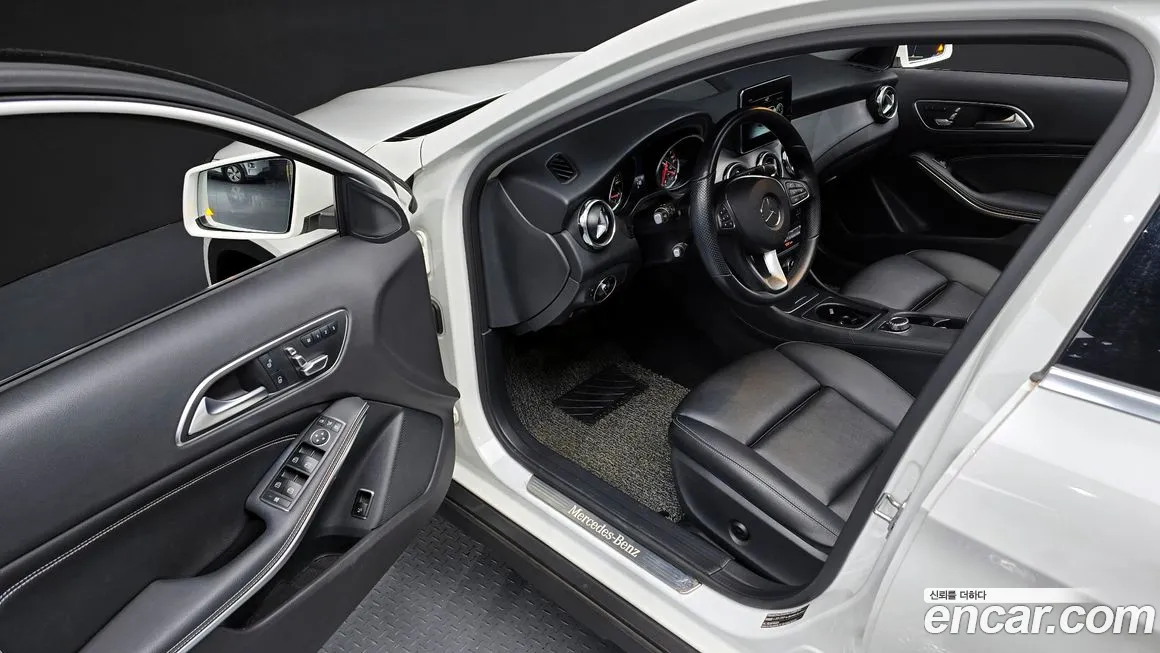 Mercedes-Benz GLA-Class X156 id 2152410 из Кореи 2