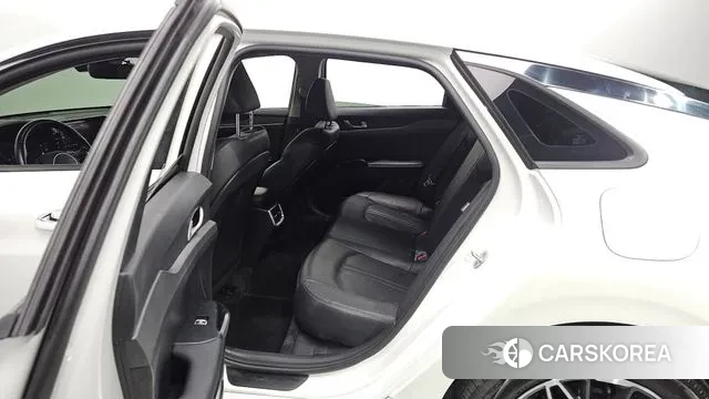 Kia K5 3rd generation 2022 Белый из Кореи, фото 2