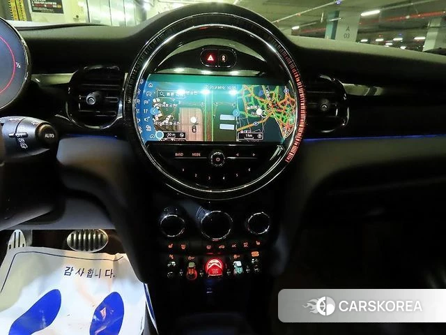 Mini Cooper S 2023 Белый из Кореи, фото 2