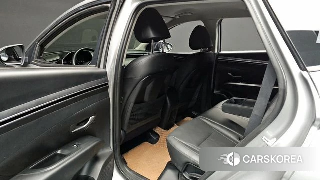 Hyundai Tucson (NX4) 2022 Серебряный из Кореи, фото 2