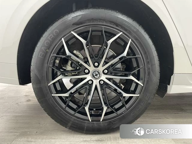 Ford Mondeo 2023 Белый из Китая, фото 2