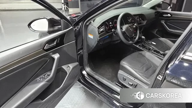 Volkswagen 7th Generation of Jetta 2020 Черный из Кореи, фото 2