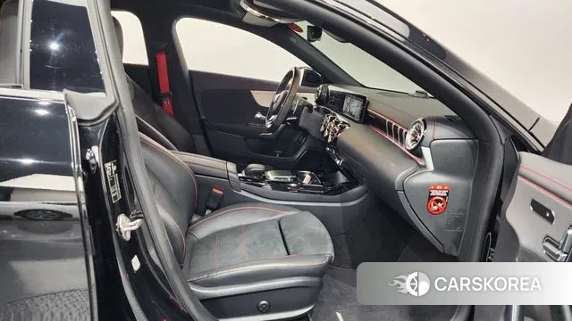 Mercedes-Benz CLA-Class C118 2022 Черный из Кореи, фото 2