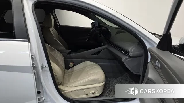 Hyundai Avante (CN7) 2023 Белый из Кореи, фото 2