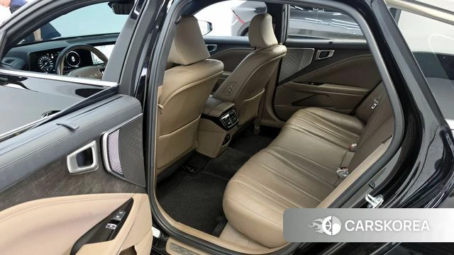 Kia K8 2023 Черный из Кореи, фото 2