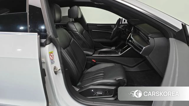 Audi A7 (4K) 2020 Белый из Кореи, фото 2