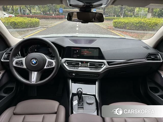 BMW 3 series 2021 Белый из Китая, фото 2