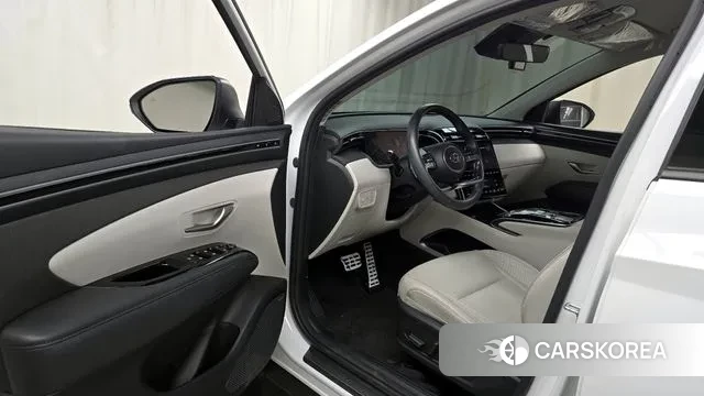 Hyundai Tucson Hybrid (NX4) 2023 Белый из Кореи, фото 2