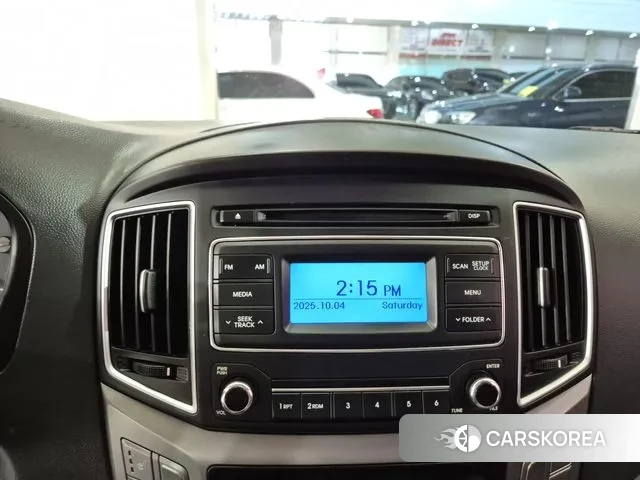 Hyundai The New Grand Starex 2018 Белый из Кореи, фото 2