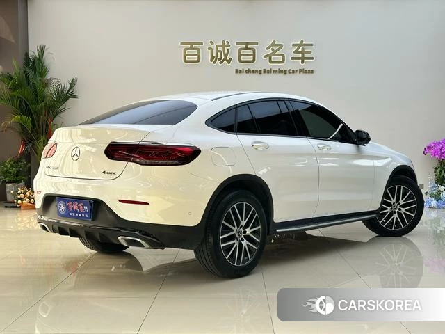 Mercedes-Benz GLC Coupe 2023 Белый из Китая, фото 2