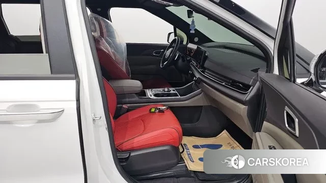 Kia The New Carnival 4th Generation 2024 Белый из Кореи, фото 2