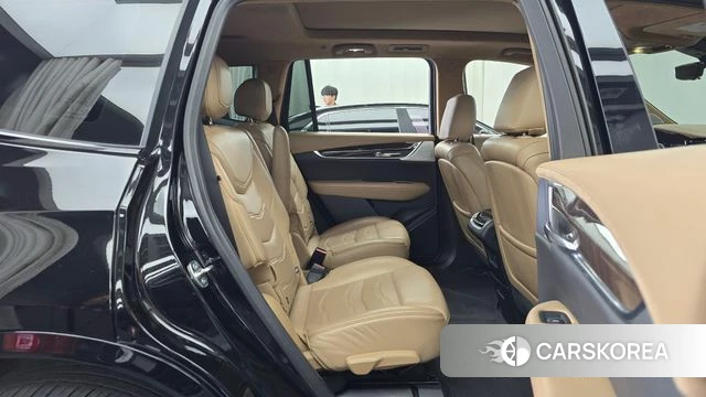 Cadillac XT6 2024 Черный из Кореи, фото 2
