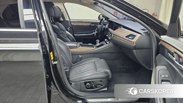 Genesis G90 2018 Черный из Кореи, фото 2