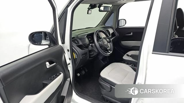 Kia The New Kia Ray 2023 Белый из Кореи, фото 2