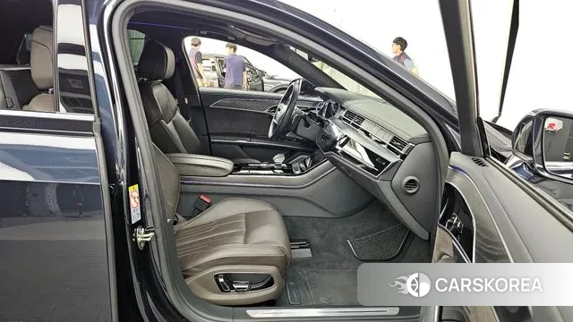 Audi A8 (D5) 2020 Черный из Кореи, фото 2