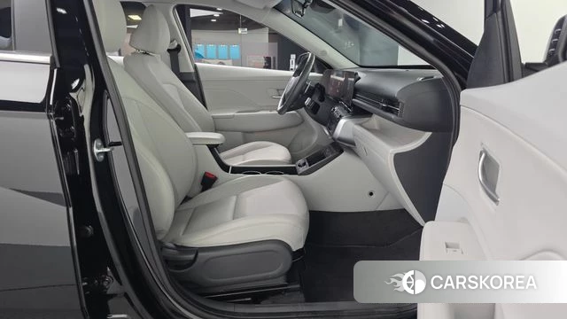 Hyundai Kona (SX2) 2023 Черный из Кореи, фото 2