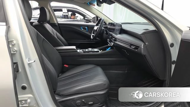 Kia The New K8 2024 Серебристо-серый из Кореи, фото 2